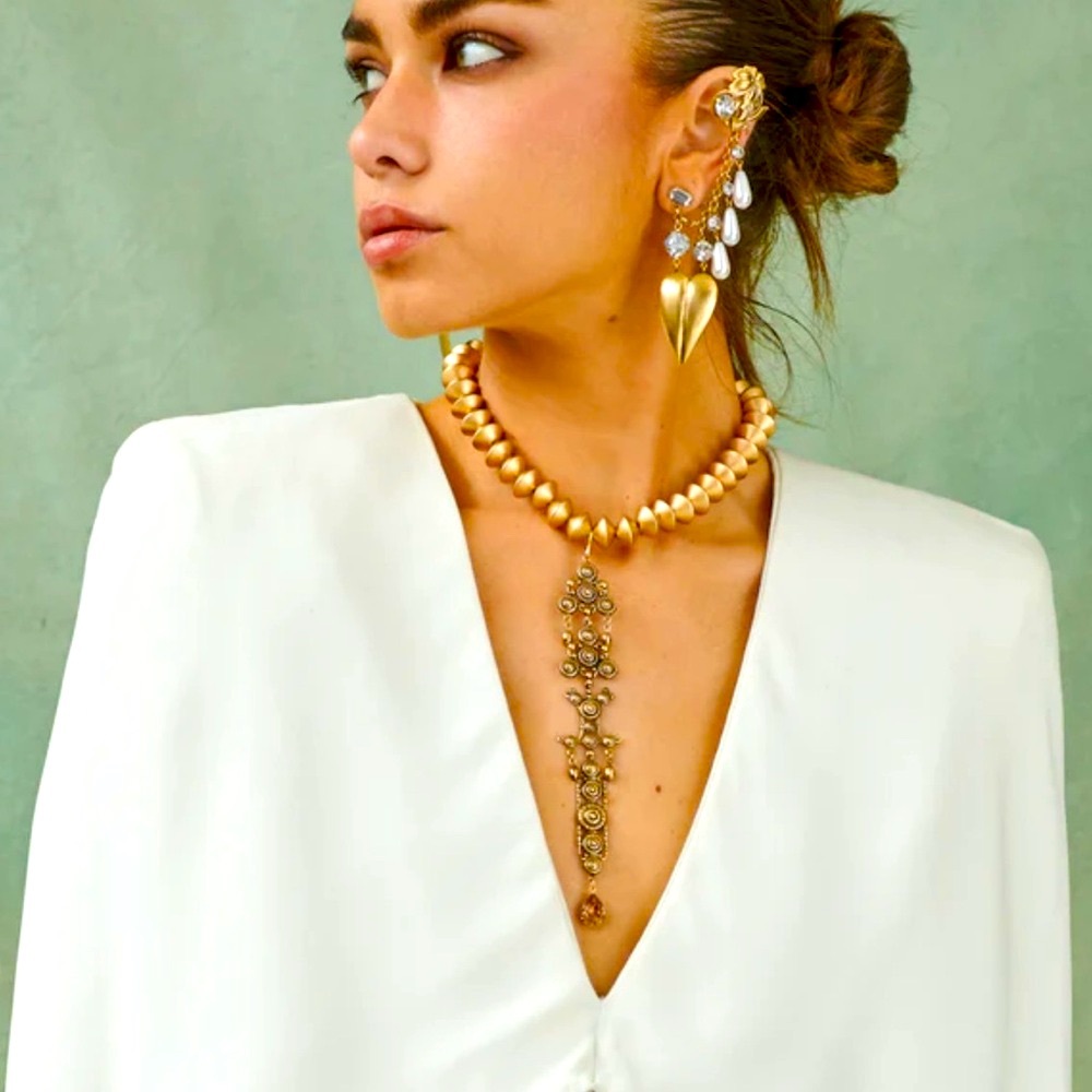 Dylanlex Margot Gold Pendant Necklace - Picture 2 of 7